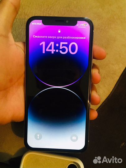 Телефон iPhone X