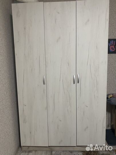 Шкаф распашной 120 ширина