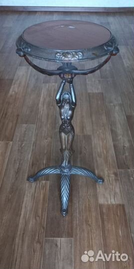 Столик подставка литьё раритетный