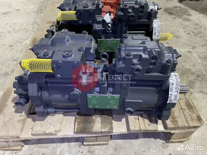 Основной насос Volvo EC180BLC