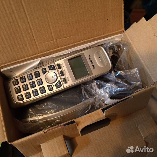 Телефон беспроводной Panasonic