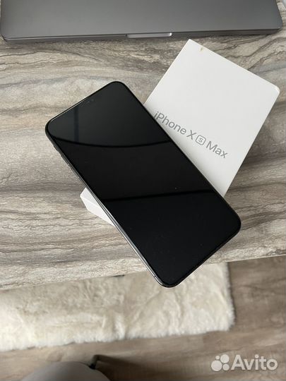 iPhone Xs Max, 64 ГБ