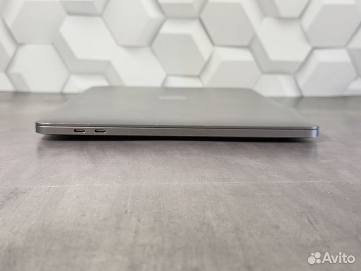 MacBook Pro 13 2019 Touch Bar