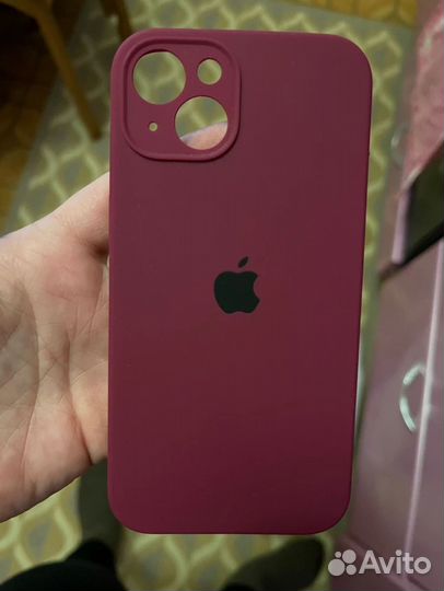 Чехлы на айфон