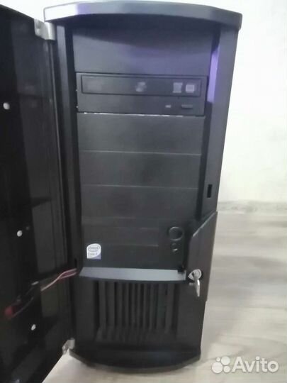 Корпус для пк Thermaltake