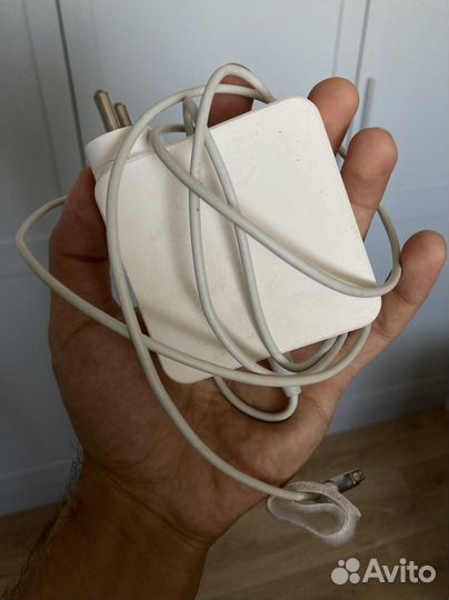 Адаптер MagSafe для MacBook 2012