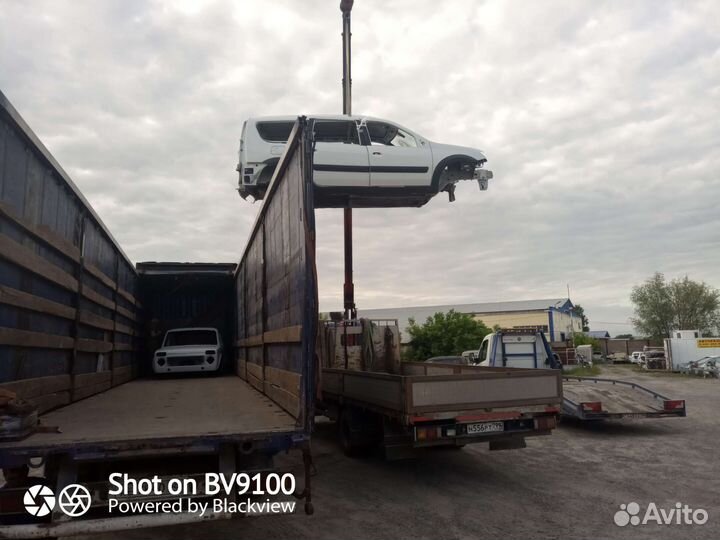 Продам кузов Ларгус кросс 2023года кусками