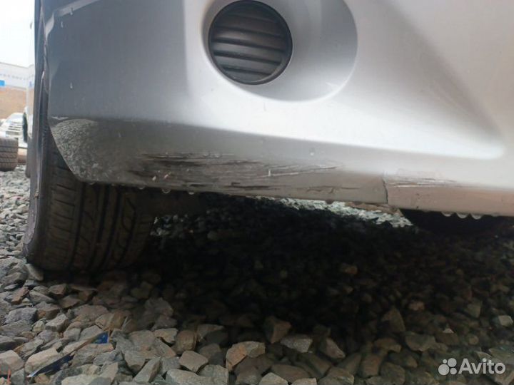 Бампер передний Toyota Corolla Fielder NZE144