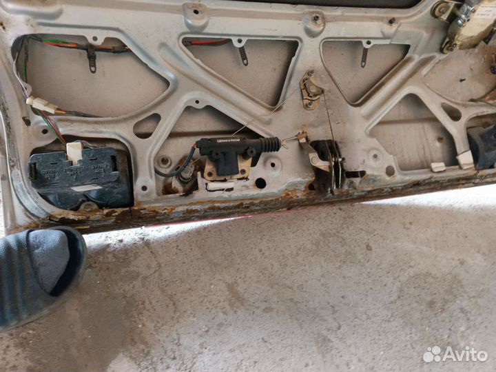 Крыша багажника и дверь на на ваз 12