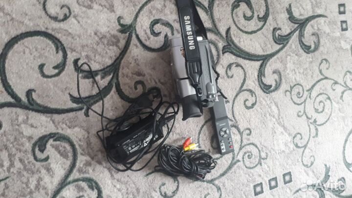 Видеокамера Samsung кассетная