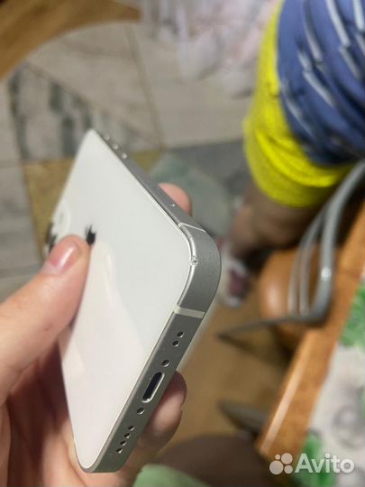 iPhone 12 mini, 64 ГБ