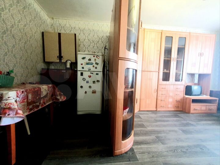 Комната 17 м² в 4-к., 9/9 эт.