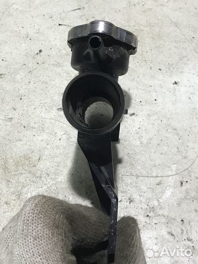 Горловина радиатора Mitsubishi ASX