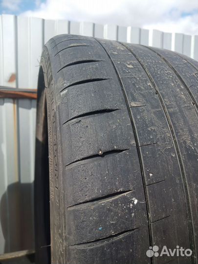 Michelin Pilot Sport 4 S 255/35 R19