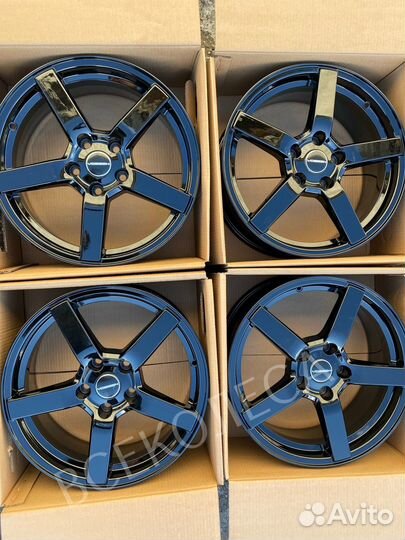 Vossen cv3 r16 5-114,3 black новые диски