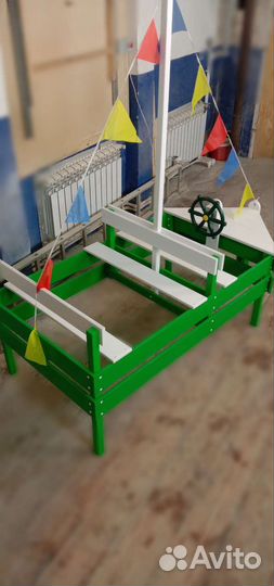 Кораблик на детскую площадку