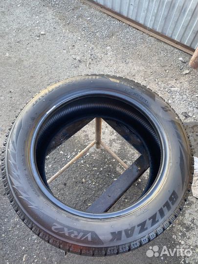 Bridgestone Blizzak VRX2 205/55 R17 91Q