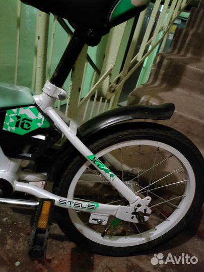 Детский велосипед 16