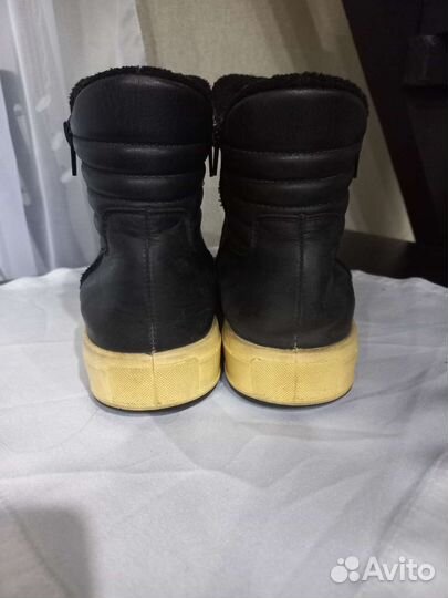 Ботинки мужские 38-39