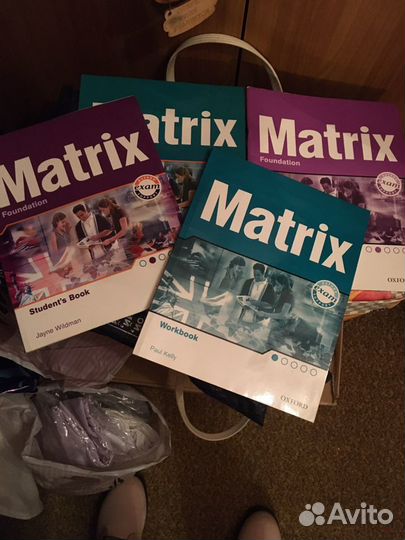 Учебники английского, усебное заведение Релод