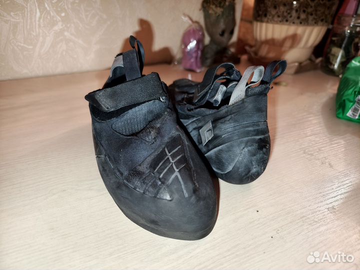 Скальные туфли Black Diamond Shadow