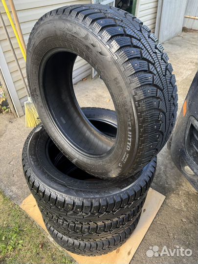 Nokian Tyres Hakkapeliitta Sport Utility 225/60 R17 103T