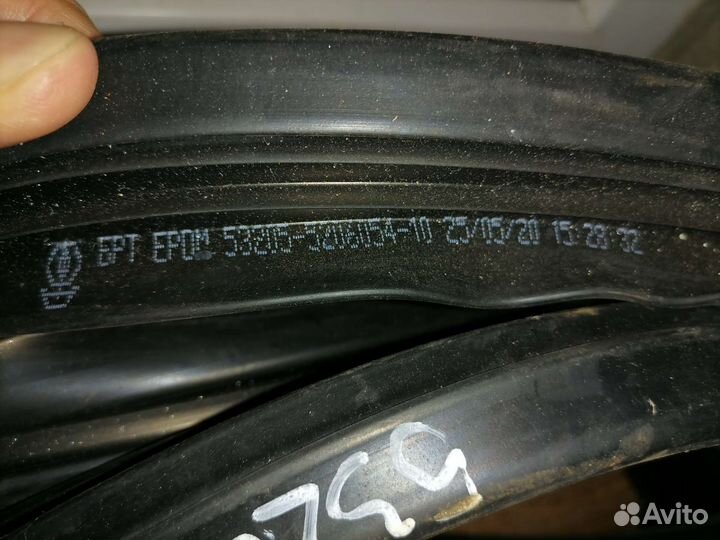 Уплотнитель лобового стекла евро камаз