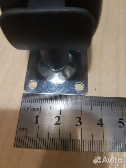 Мебельное колесо 4 см