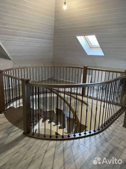 Ступени для лестницы на второй этаж STU-4644