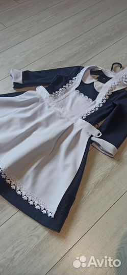 Белый школьный фартук 122-128