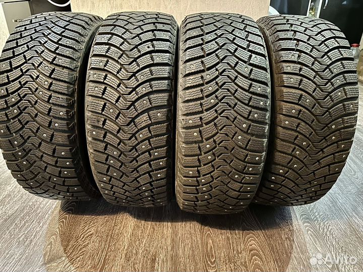 Michelin X-Ice North 2 205/55 R16 94T