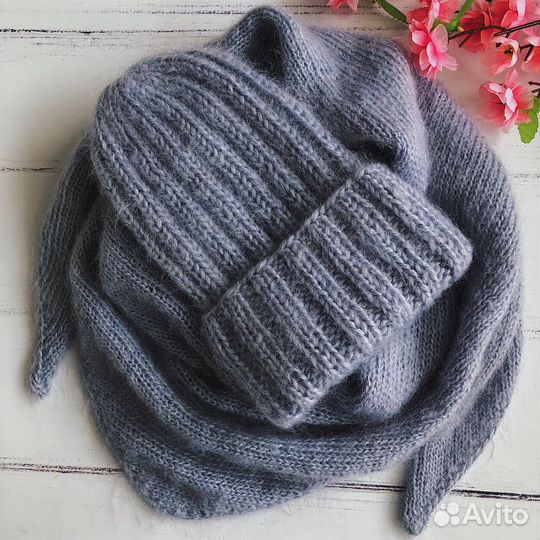 Косынка- бактус и шапочка из мохера