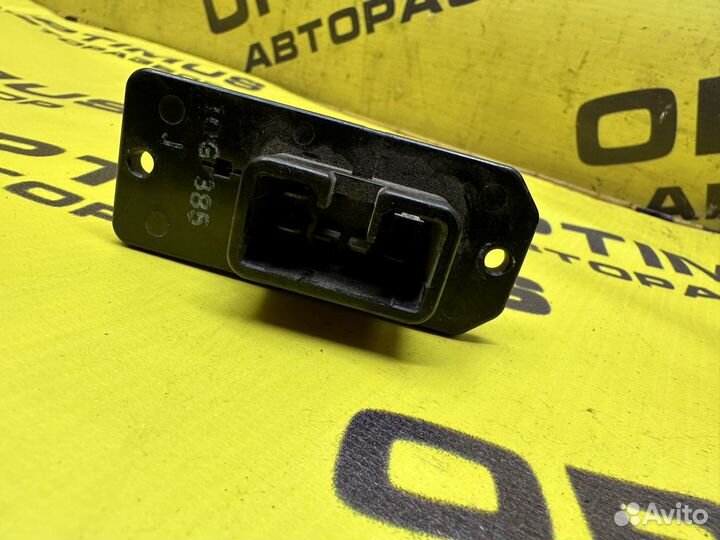 Реостат / Резистор печки Toyota Voxy