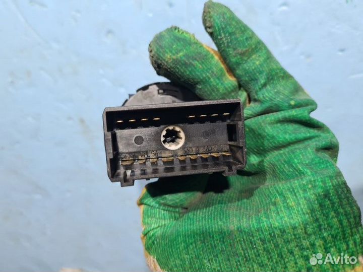 Блок управления светом Volkswagen Polo 2013