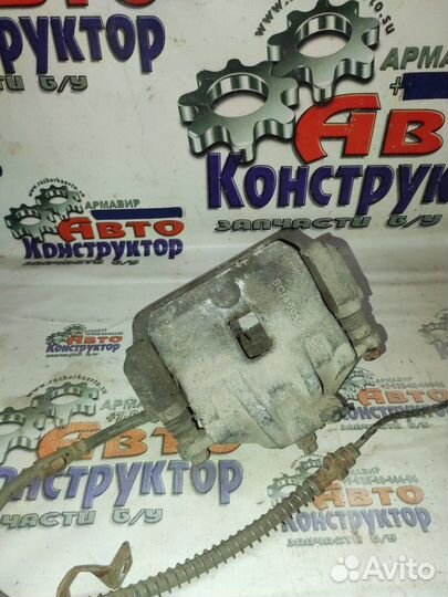 Суппорт тормозной Toyota Avensis T250