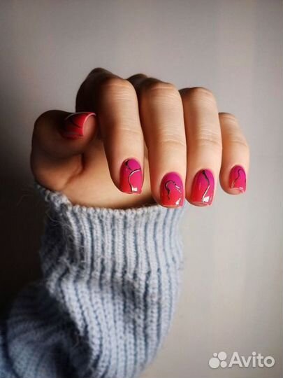 Маникюр, наращивание ногтей