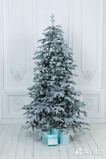Ель искусственная литая