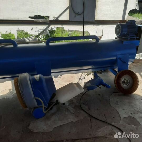 Цинтрофугу и ротора щетка