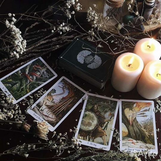 Гадание на картах таро