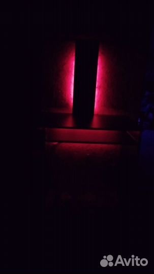 Компьютерный стол с подсветкой