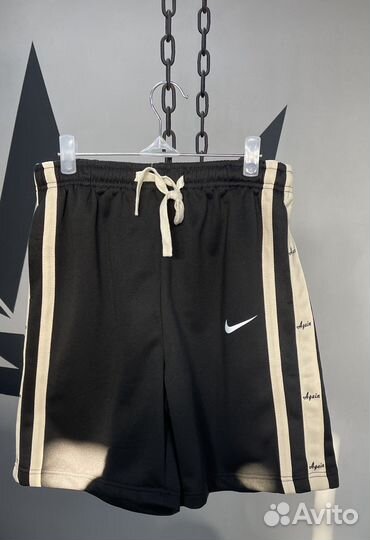 Шорты nike