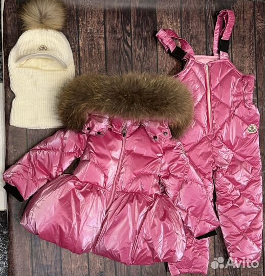 Пуховик moncler для девочки с баской 104/128