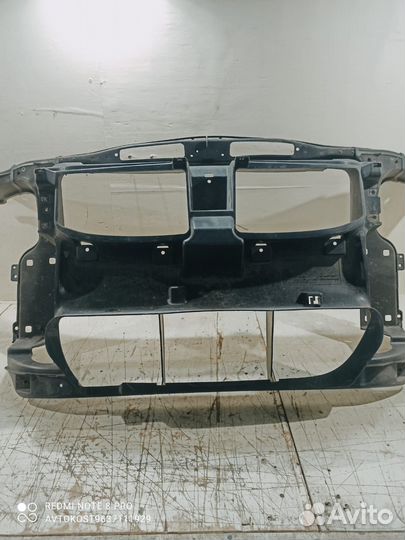 Панель передняя BMW E90 E91 E92 E93