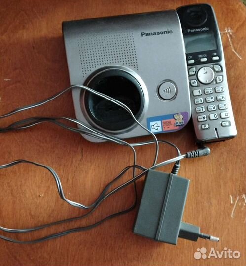 Стационарный телефон panasonic
