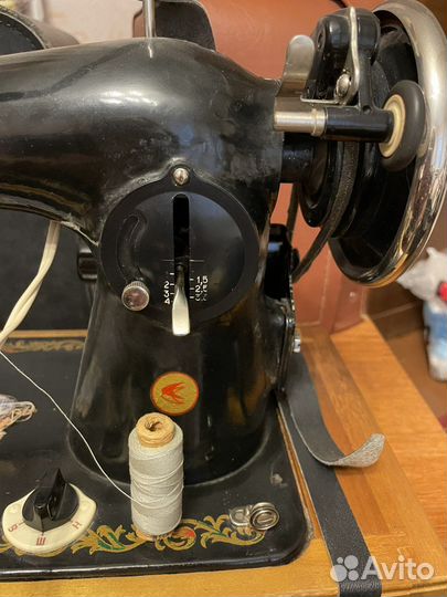 Швейная машина Подольск с электроприводом