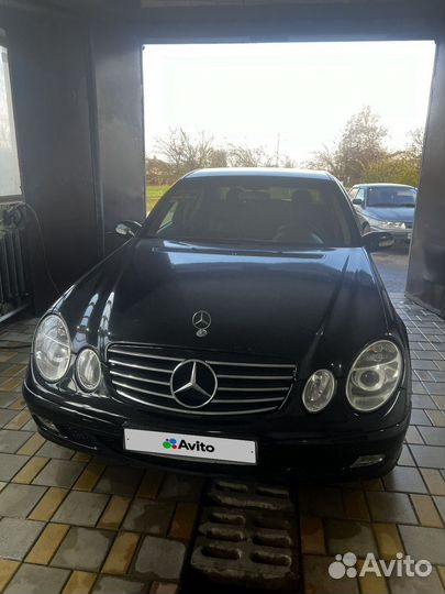 Mercedes-Benz E-класс 2.2 МТ, 2005, 390 000 км