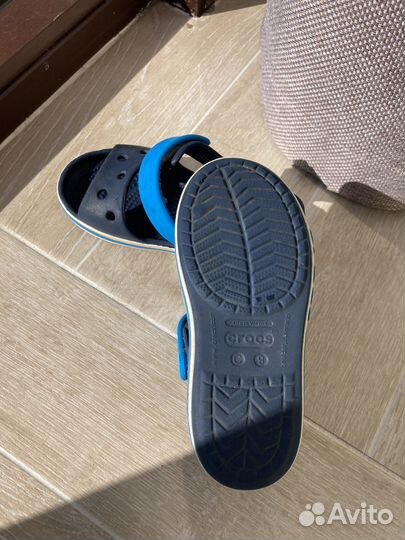 Сандалии crocs c9