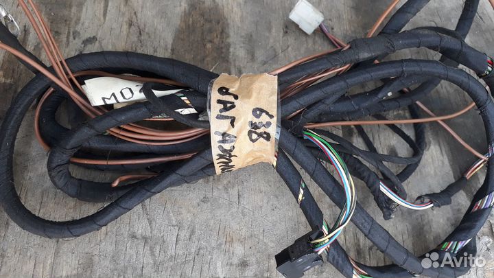 Проводка крышки багажника Mercedes Vito W638