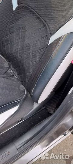 Каркасные накидки на сидения