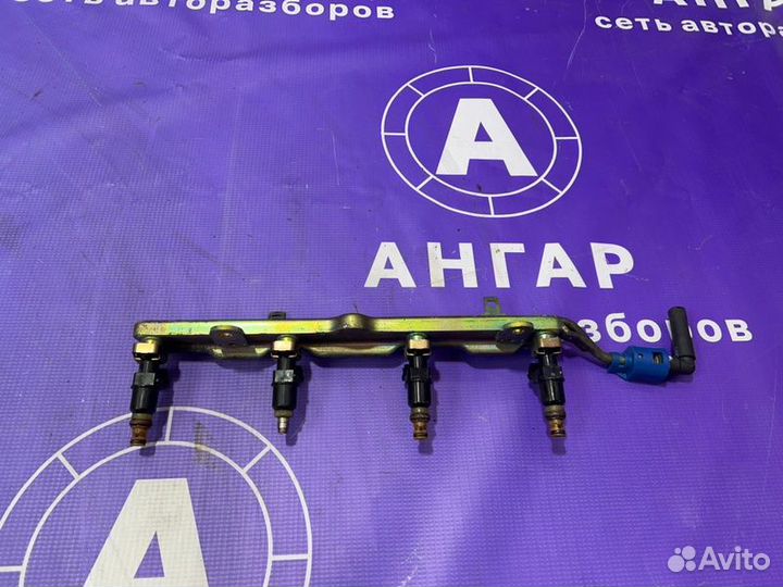 Топливная рампа с форсунками Honda Accord 7 CL9